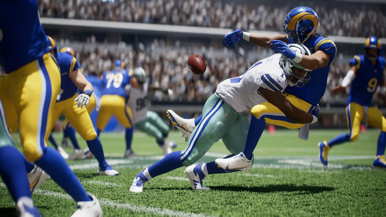 EA SPORTS™ Madden NFL 25 screenshot