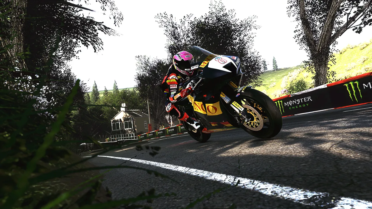 TT Isle Of Man: Ride on the Edge 3 screenshot